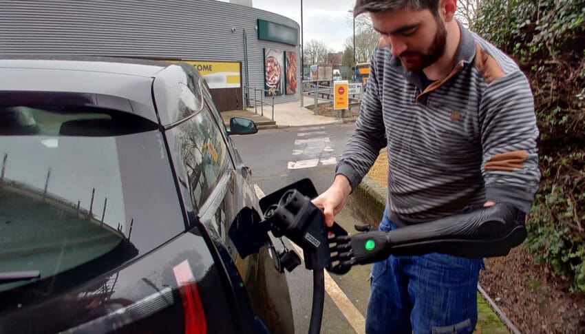 Electric vehicle charge points ‘lack accessibility’