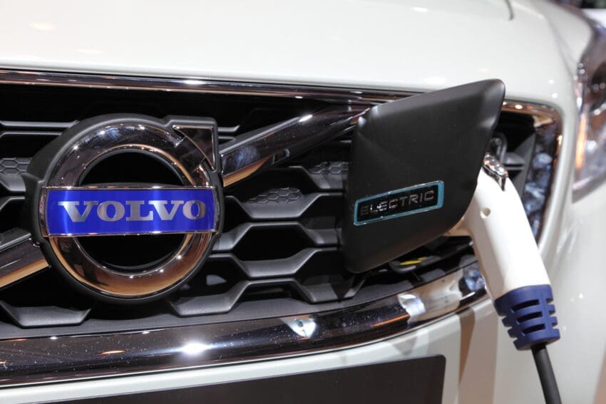 Volvo to become fully electric only car brand by 2030