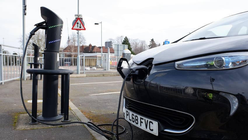 electric vehicle uk charging
