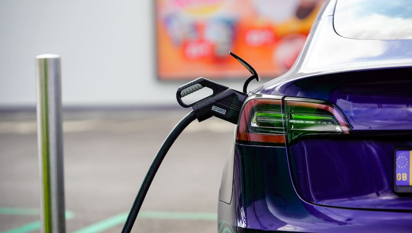 Onto raises £125 million to boost electric vehicle subscription service