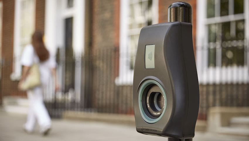 Connected Kerb on street charger