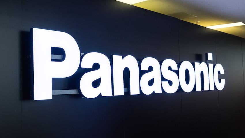 Panasonic to lower Tesla production costs with new battery prototype