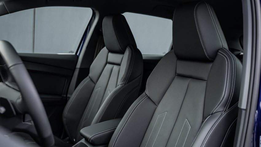 Audi Q4 40 e-tron interior