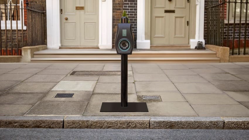connected kerb gecko on street charger
