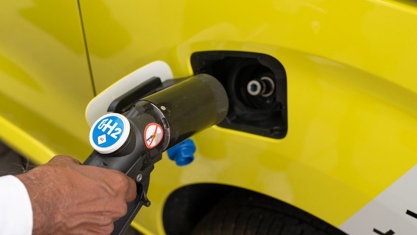 Stellantis hydrogen electric commercial vehicles