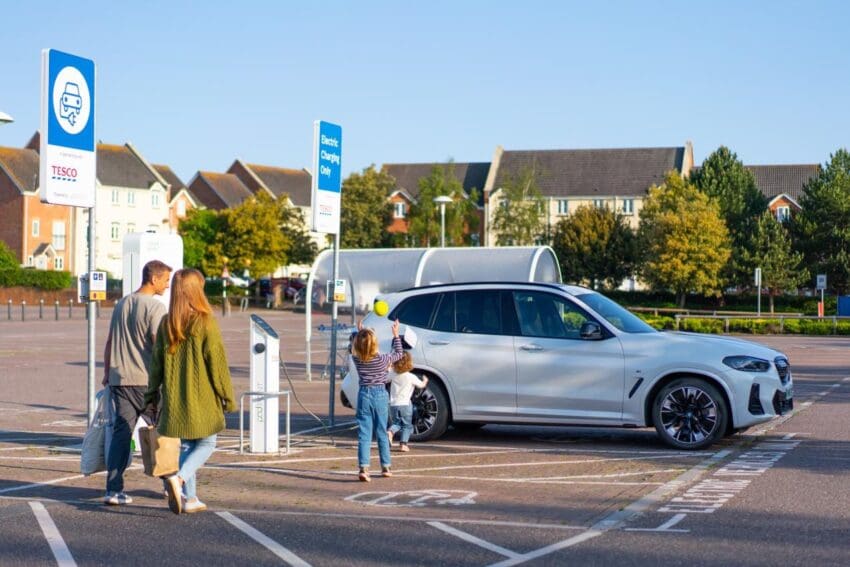 Pod partners with Zapmap to make public charging payments easier