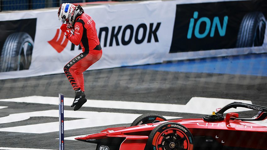 Formula E splits its weekends in two with ‘E-Prix unleashed’ sprints for the Gen4 era
