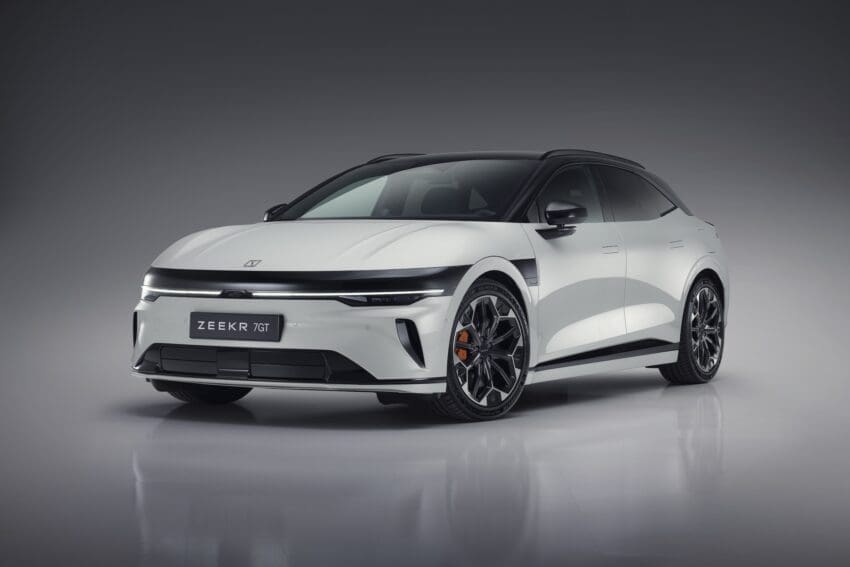 £40,000 Zeekr 7GT squares up to Tesla Model 3