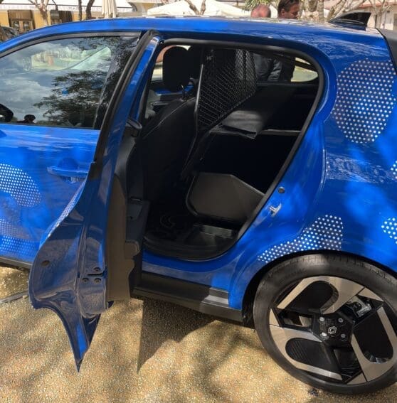Renault Twingo side view