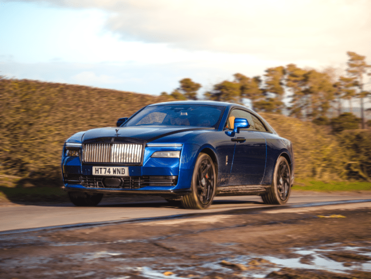 Rolls-Royce Black Badge Spectre review