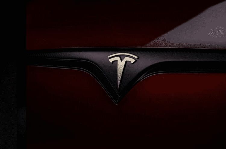 Tesla Model S Signature Series gold badging