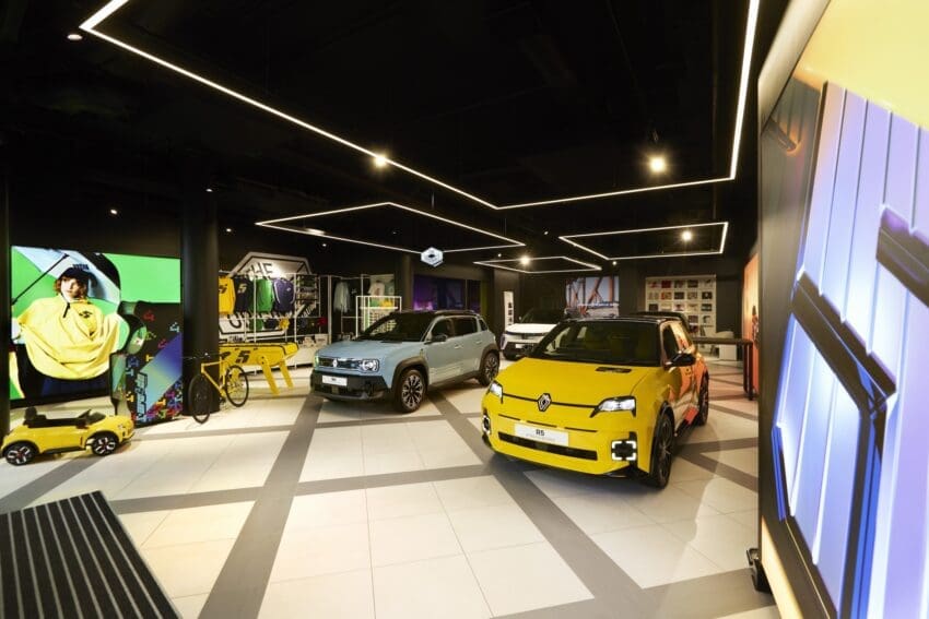 Renault 4 and 5 to get more range and extra power for 2027