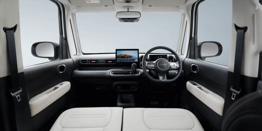 BYD Racco interior