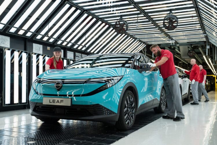 52kWh nissan leaf production at sunderland factory