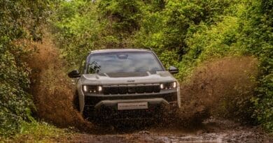 4WD Jeep Compass 4xe priced from £45,200 with 372-mile range