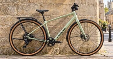Whyte Rheo 3 review: light on weight, light on torque, light on price